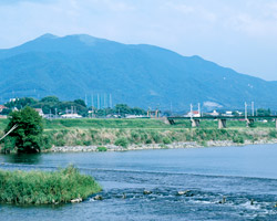 【もち吉について】福智山山系の湧き水