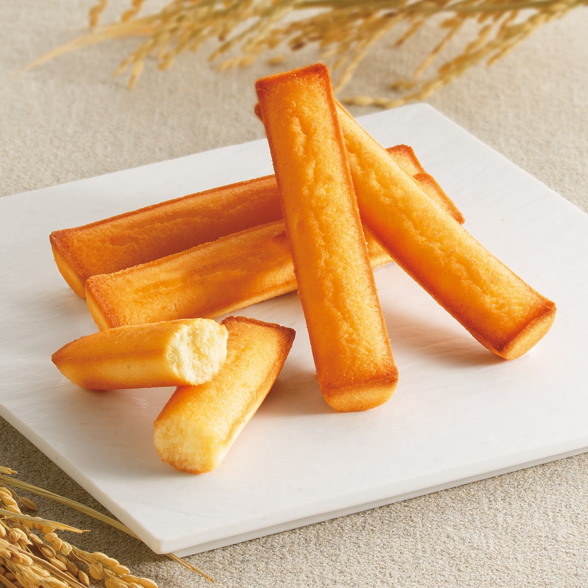 期日指定11月30日までお届け可 米粉フィナンシェ プレーン味 5本 もち吉 あられ おせんべい おかき 和菓子のお店