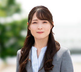 写真：女性職員