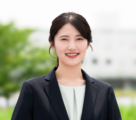 写真：女性職員