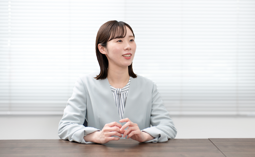 インタビューの様子