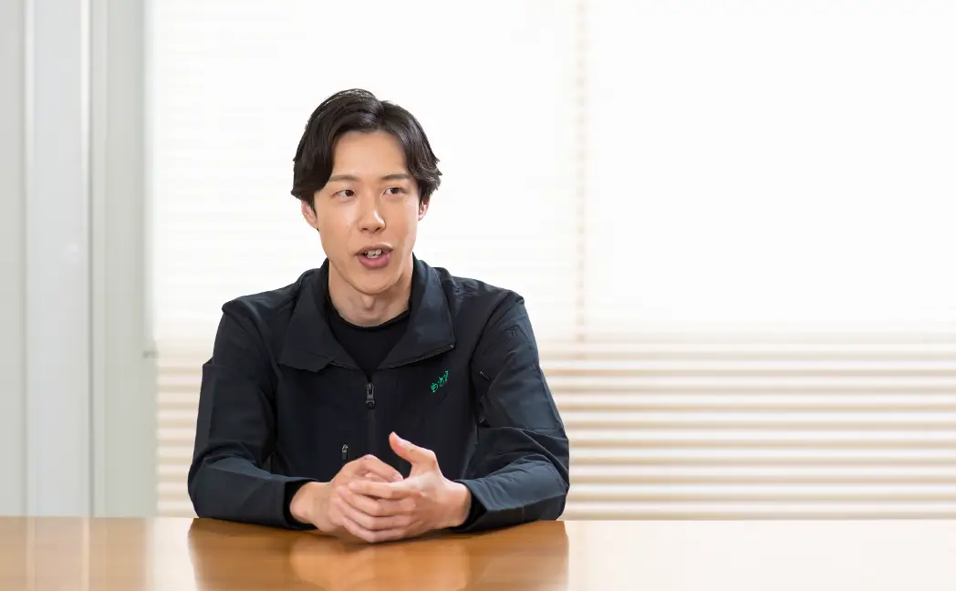 インタビューの様子